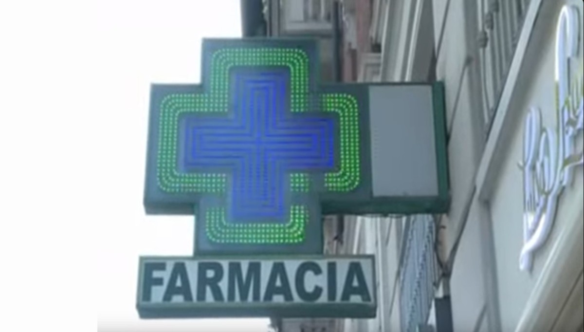 + Equivalenza + Valore, a Bari la campagna informativa. Asl al fianco di Federfarma e Fimmg