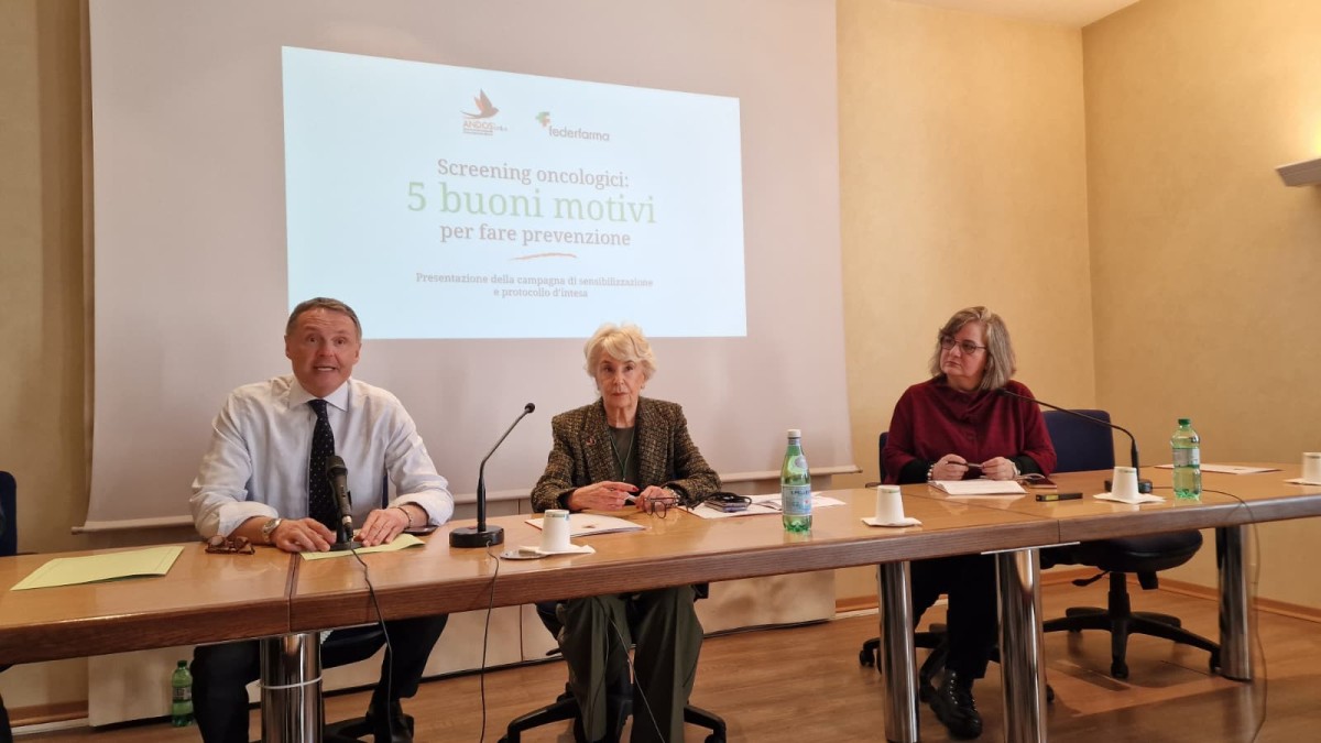 Prevenzione oncologica, entra nella fase operativa il progetto Andos-Federfarma