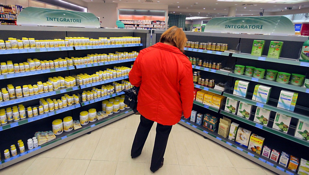 Integratori, indagine su additivi: al via collaborazione tra Università di Brescia e Federfarma Brescia