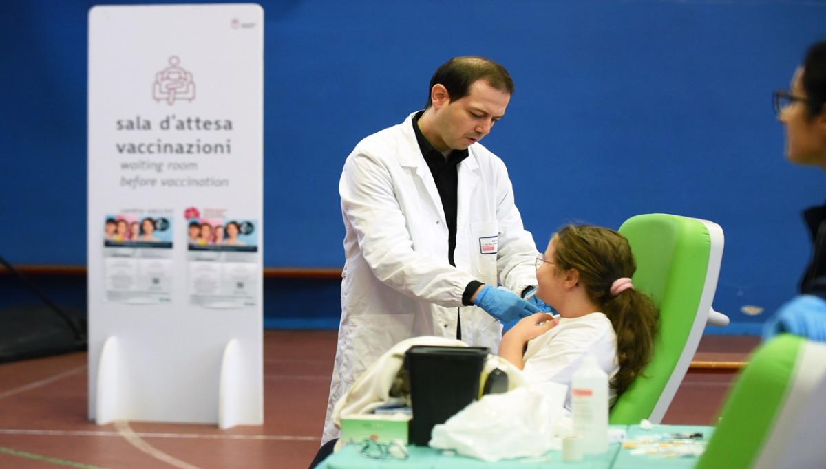 Tumore della cervice uterina, mese della prevenzione: il contributo della farmacia tra informazione e vaccini anti-HPV