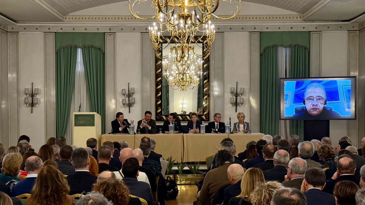 Rapporto Censis: la farmacia sempre più presidio sociosanitario del territorio